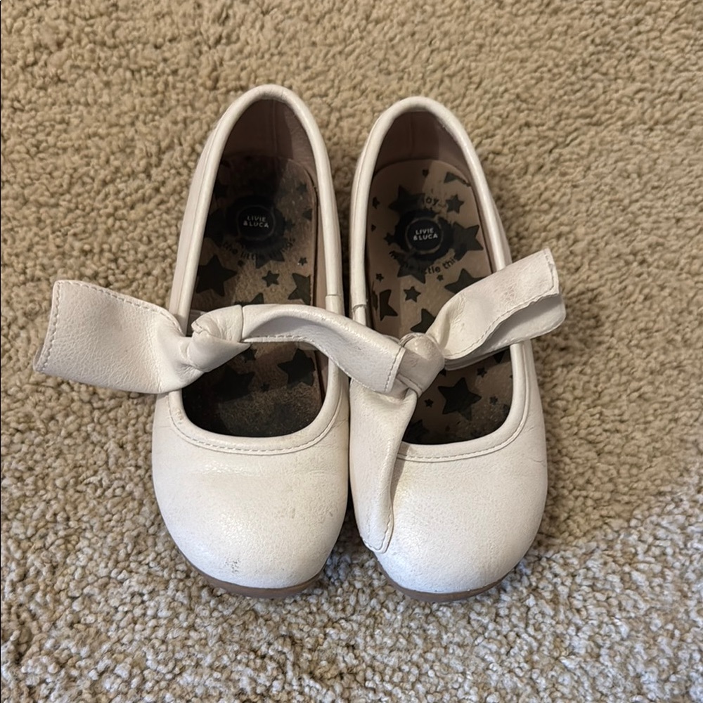 Livie and Luca Kids White Ballet Flats with Bow